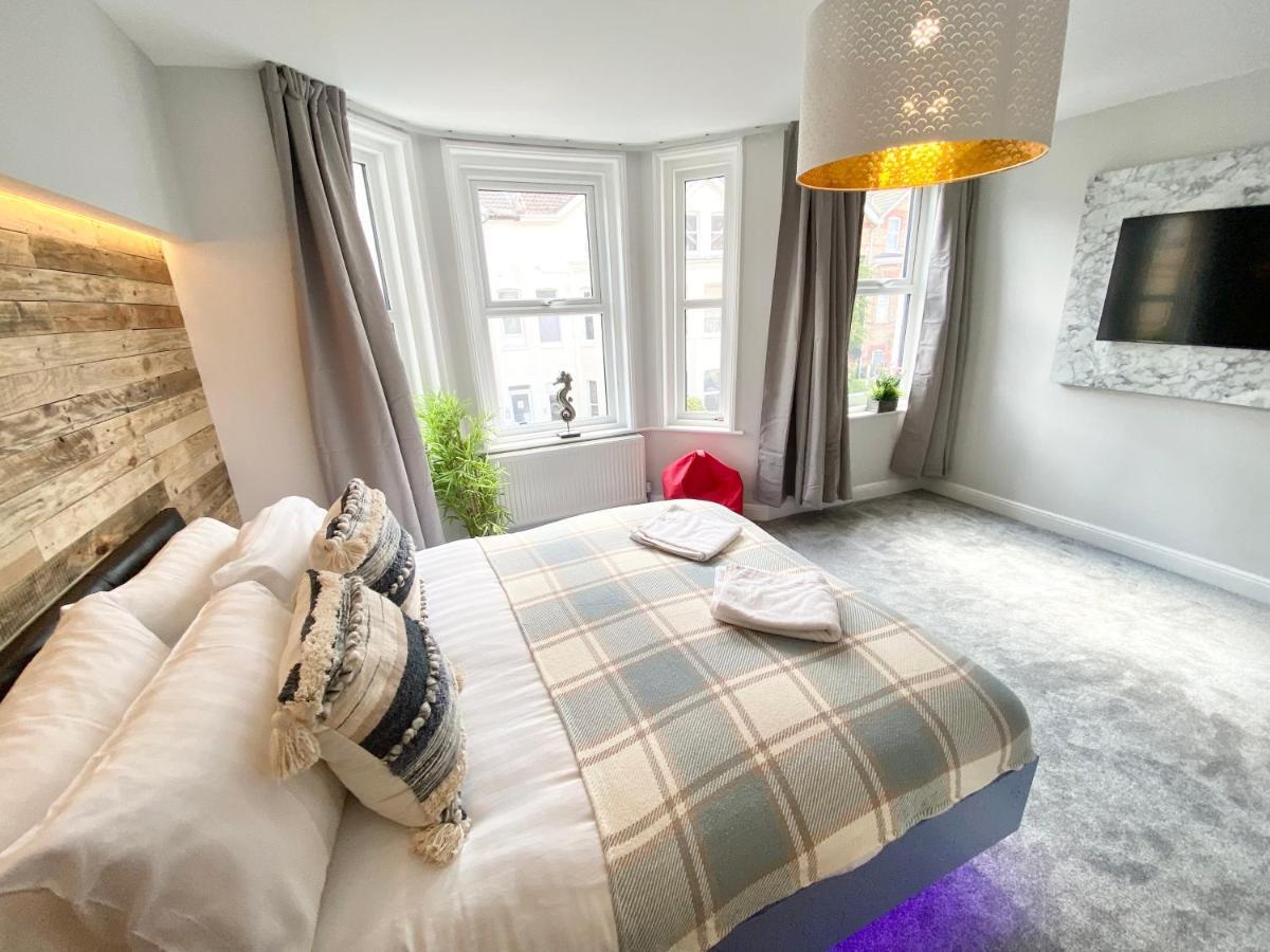 Cloud9 Guest House - By Coastline Retreats - Newly Renovated, Beautiful Ensuite Rooms Near Seafront In Town Centre, Netflix, Superfast Wifi, Communal Kitchen Bournemouth Bagian luar foto