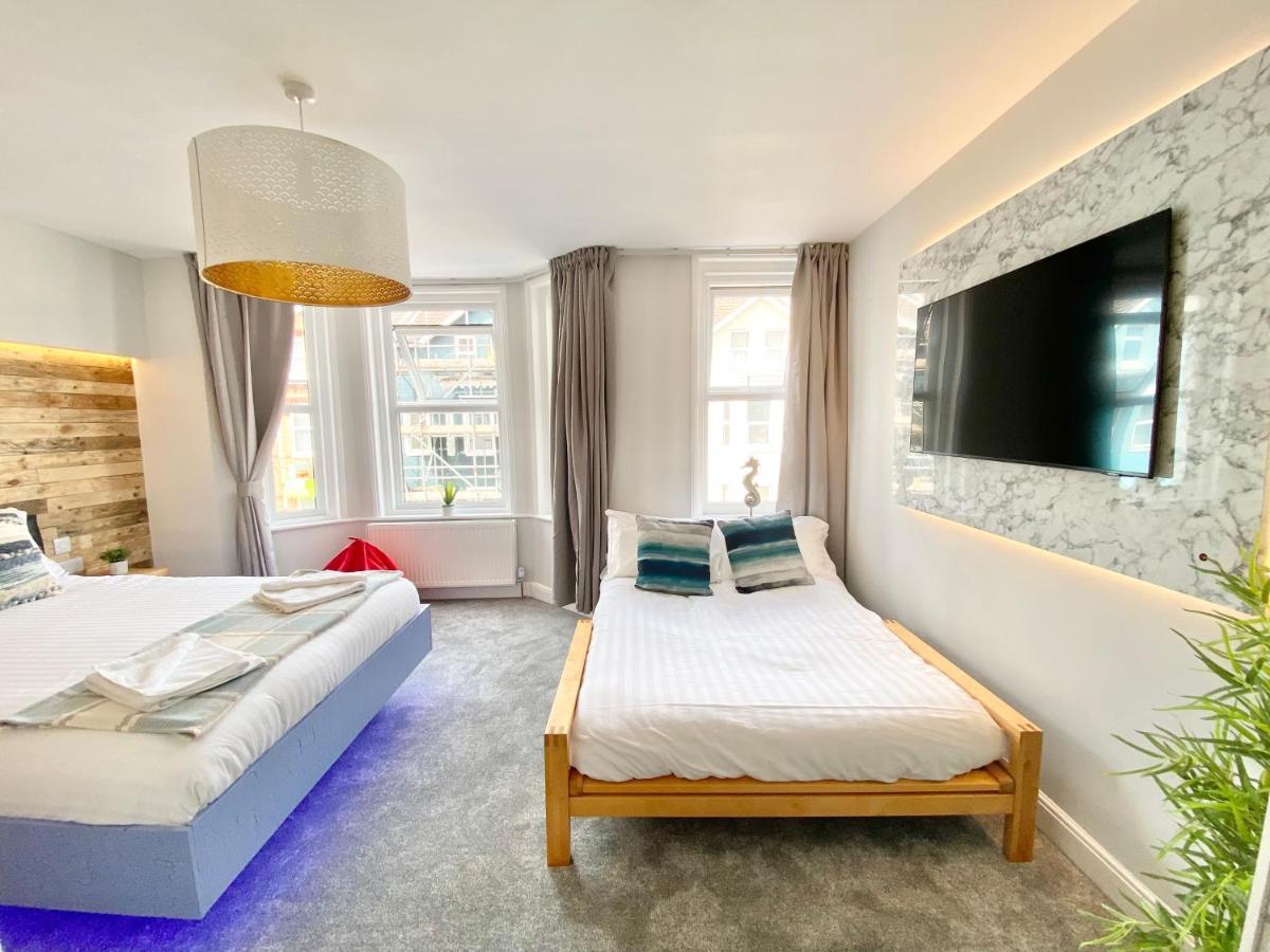 Cloud9 Guest House - By Coastline Retreats - Newly Renovated, Beautiful Ensuite Rooms Near Seafront In Town Centre, Netflix, Superfast Wifi, Communal Kitchen Bournemouth Bagian luar foto